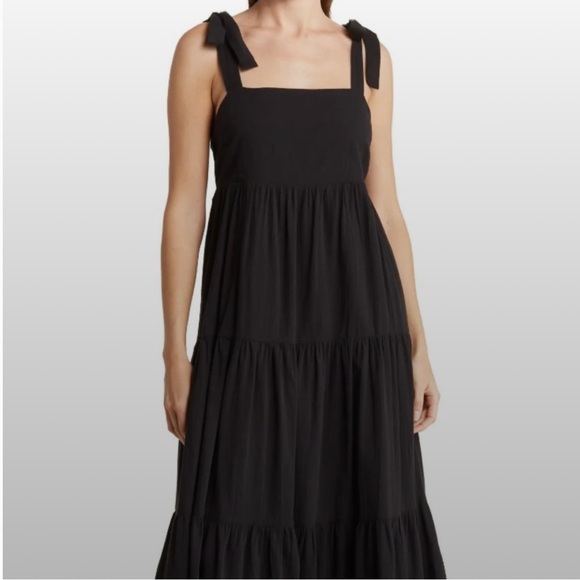 Madewell Dresses & Skirts - Madewell Tie-Strap Tiered Maxi Dress in Black